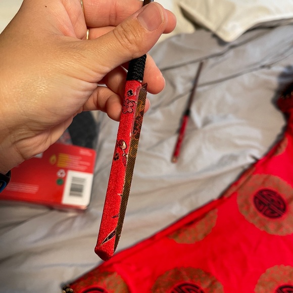 Womens Chinese girl costume 12-14 - Picture 6 of 6